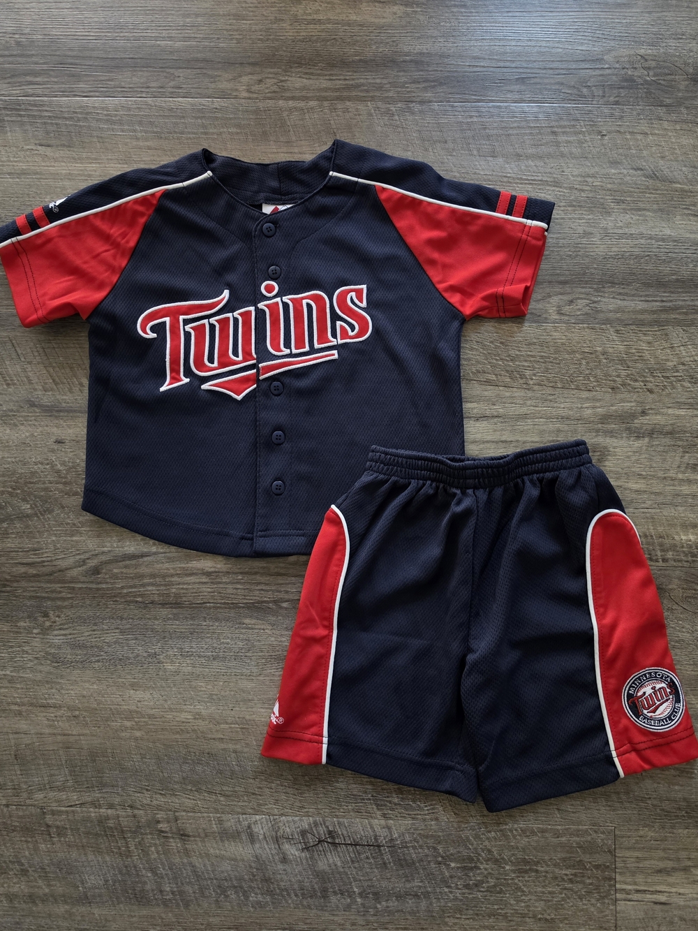 NEW MN Twins Lot - Picture 4 of 5